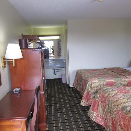 Hospitality Inn Bowmansville Ruang foto