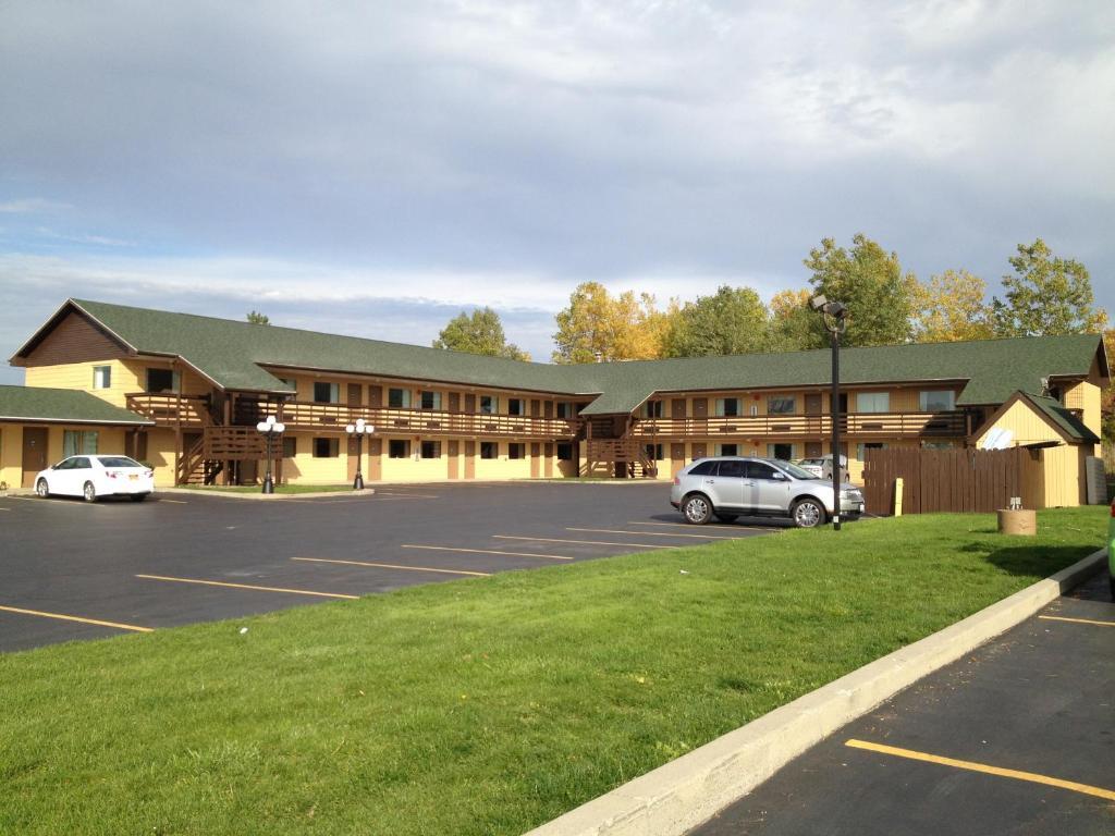 Hospitality Inn Bowmansville Bagian luar foto